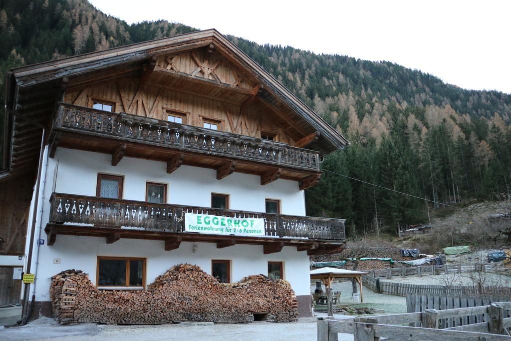 Eggerhof Apartamento Neustift im Stubaital Exterior foto