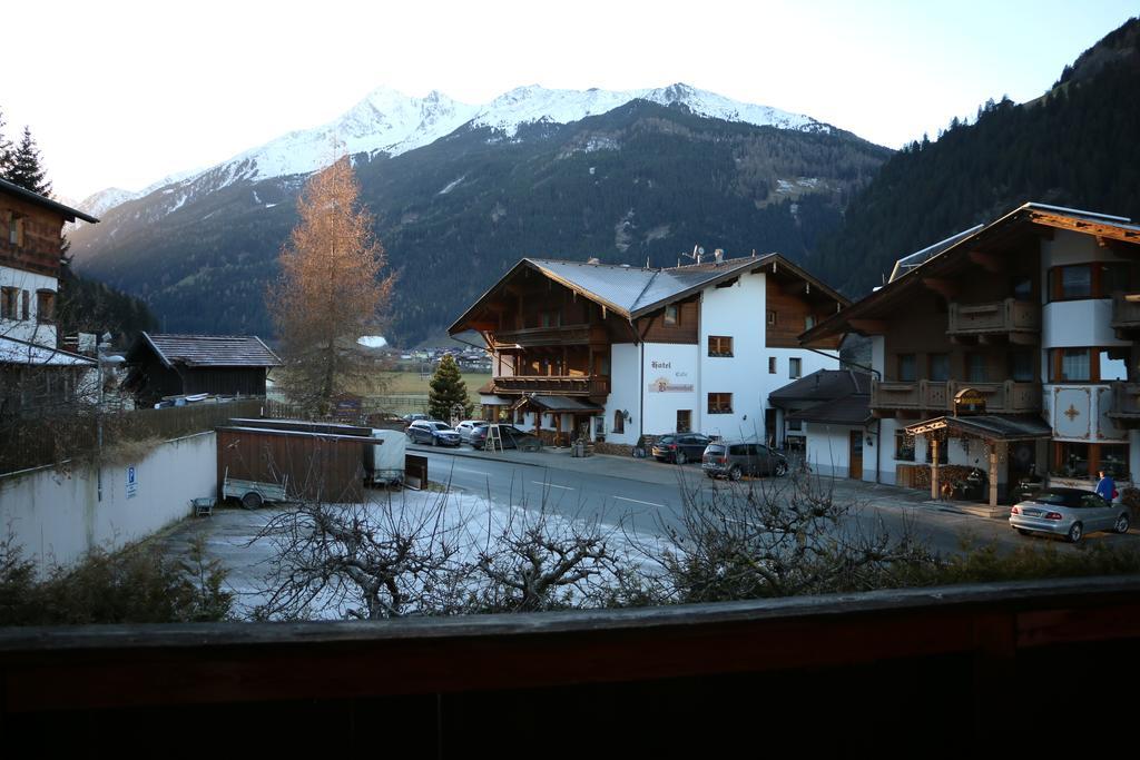 Eggerhof Apartamento Neustift im Stubaital Exterior foto