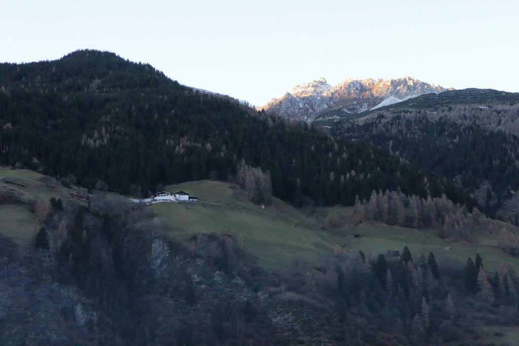 Eggerhof Apartamento Neustift im Stubaital Exterior foto